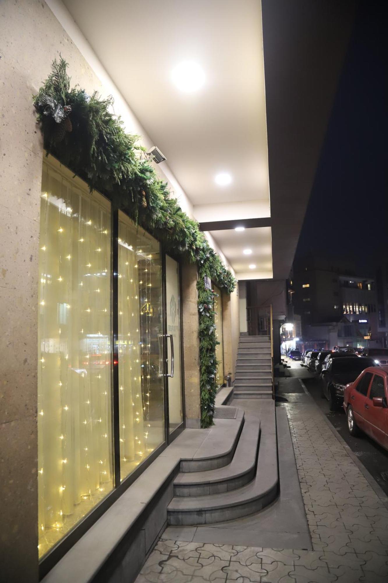 Evn Boutique Hotel Єреван Екстер'єр фото